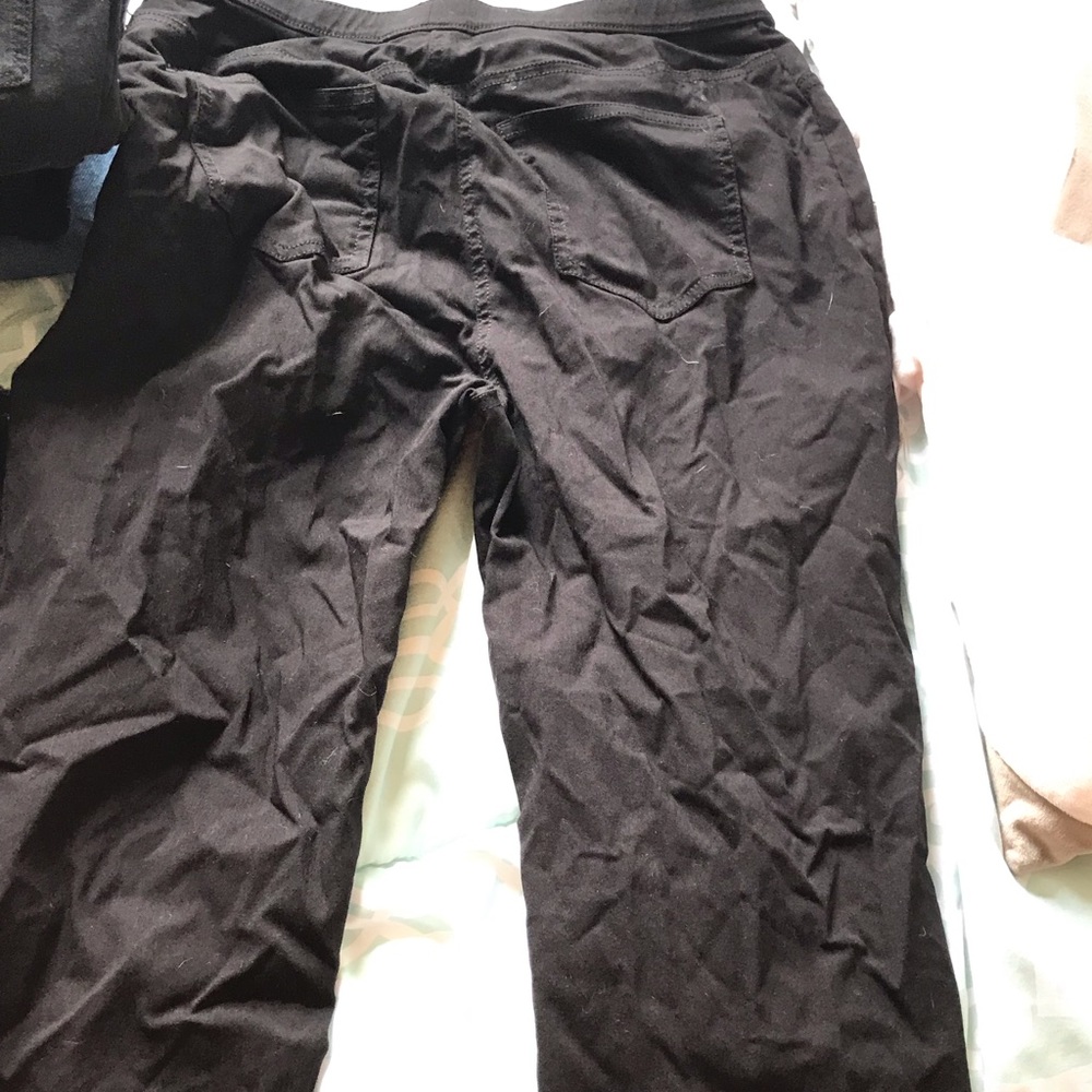 Black pants - Picture 2 of 3